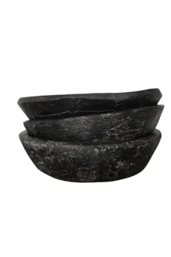 Zwarte oude houten schaal